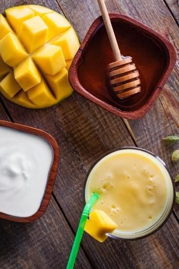 Velouté de mangue fraîche au yaourt Velouté de mangue fraîche au yaourt